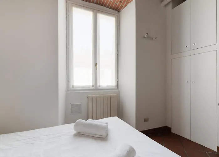Apartment Guesthost - Comfy Navigli Mailand